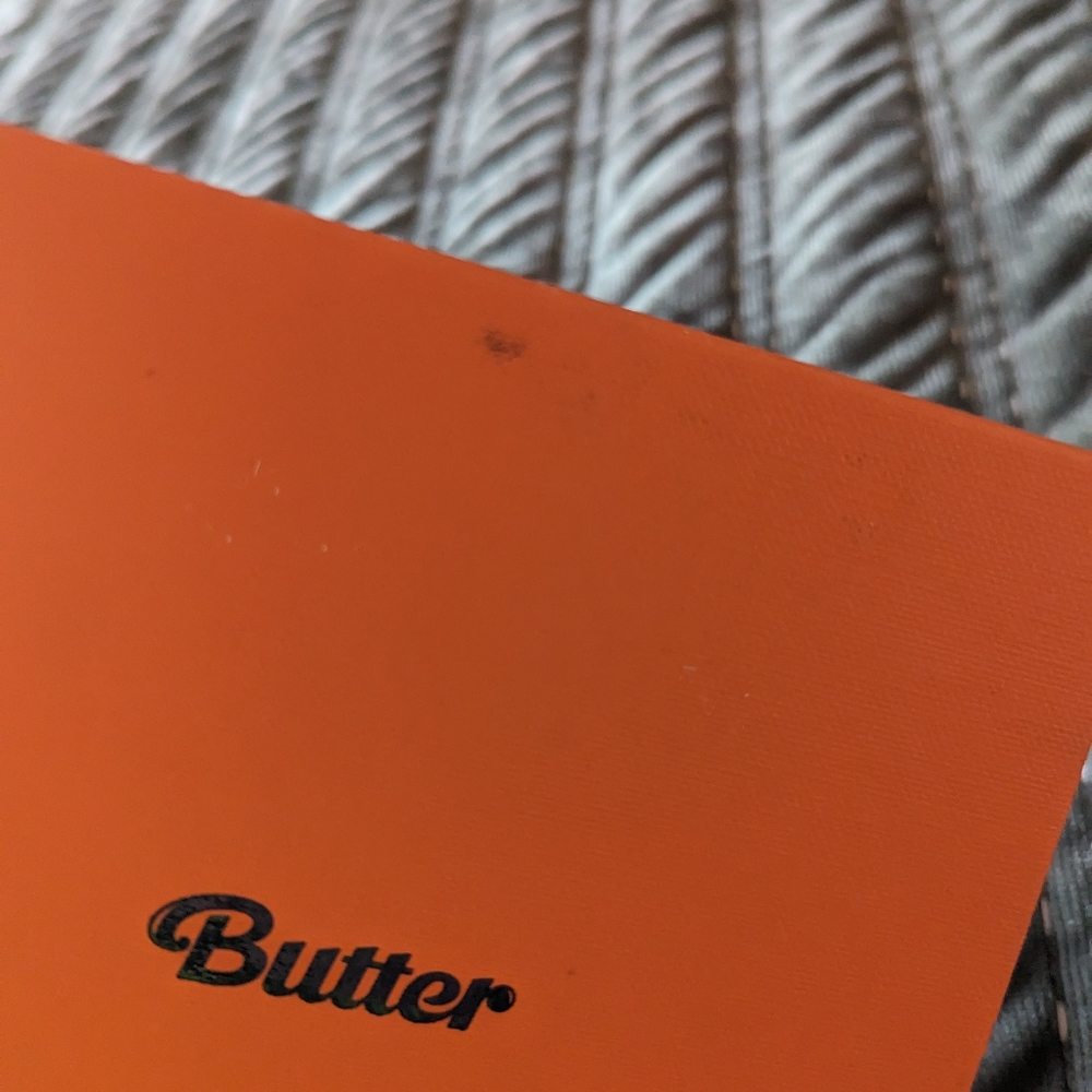 NEW IN BOX BTS Butter Album Peaches - Picture 5 of 8